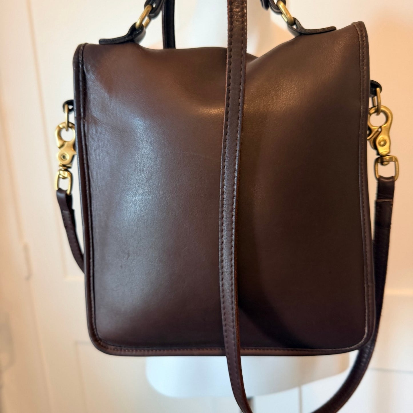 Vintage 1998 Coach Mahogany Station Bag Brown Glove Tanned Leather Crossbody USA J8Y-5130