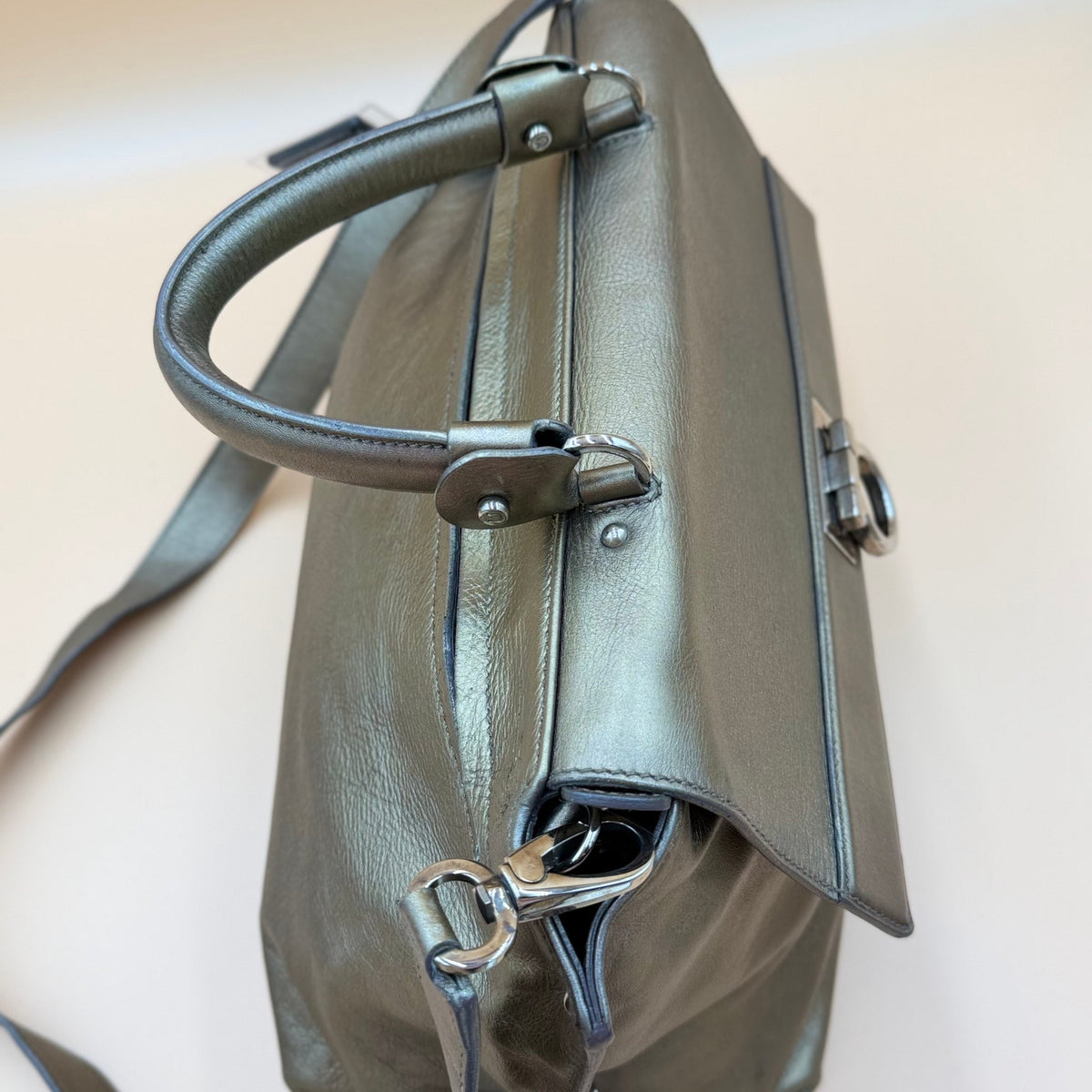 Authentic Ferragamo Sofia Gancini Metallic Leather Satchel Shoulder Bag Large