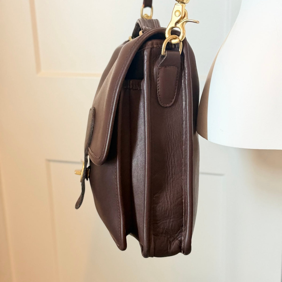 Vintage 1998 Coach Mahogany Station Bag Brown Glove Tanned Leather Crossbody USA J8Y-5130