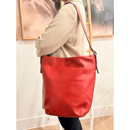 Vintage Coach Legacy Large Duffle Sac 9151 Red Glove Tanned Leather Shoulder Hobo Bag Y2K; Silver hang tag
