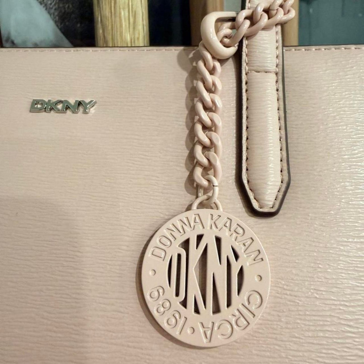 DKNY Sutton Leather Bryant Medium Tote Leather | Light Pink Blush Gold | NWOT