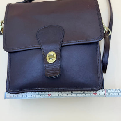 Vintage 1998 Coach Mahogany Station Bag Brown Glove Tanned Leather Crossbody USA J8Y-5130