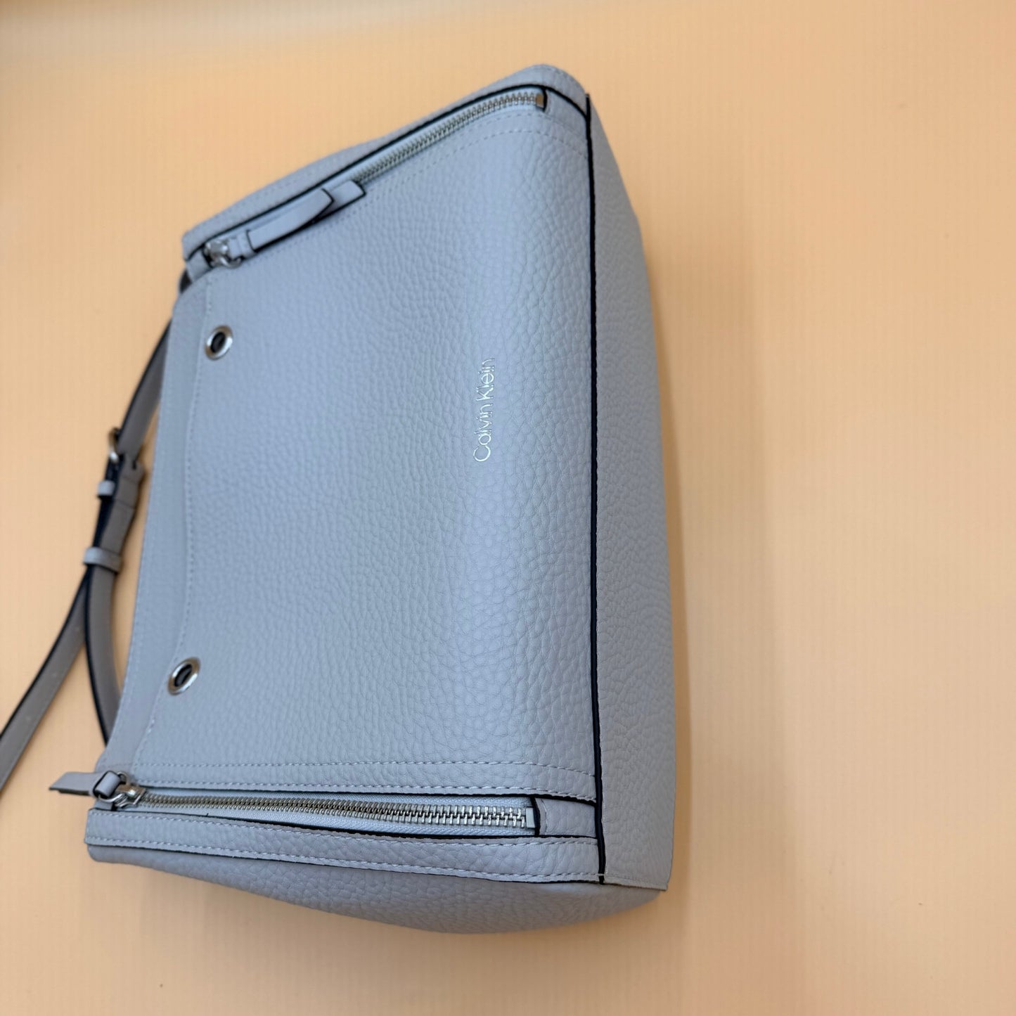 Calvin Klein Pebbled Leather Triple Zip Shoulder Tote Satchel Handbag Gray Silver