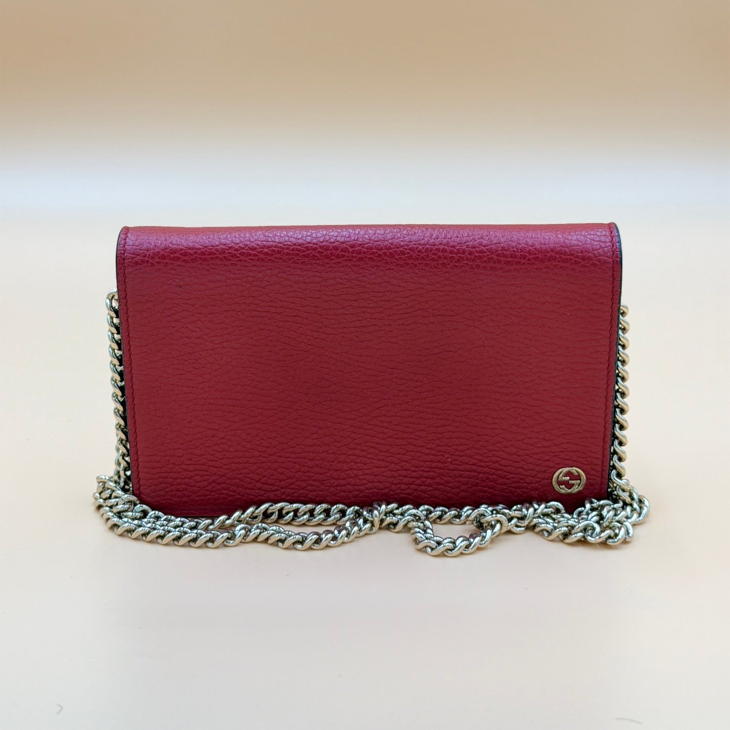 Authentic Gucci Interlocking G Chain Wallet – Red Pebbled Leather | 2-Way |